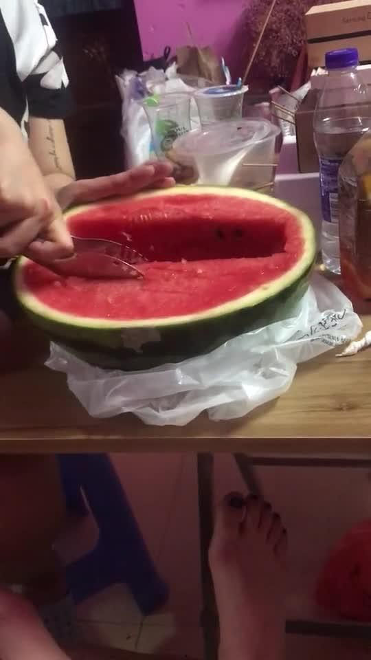 惊魂宿舍游戏手机版  第3张